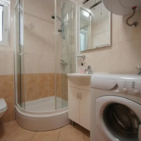 Apartamento With A Parking Space Punat, Krk - 15231